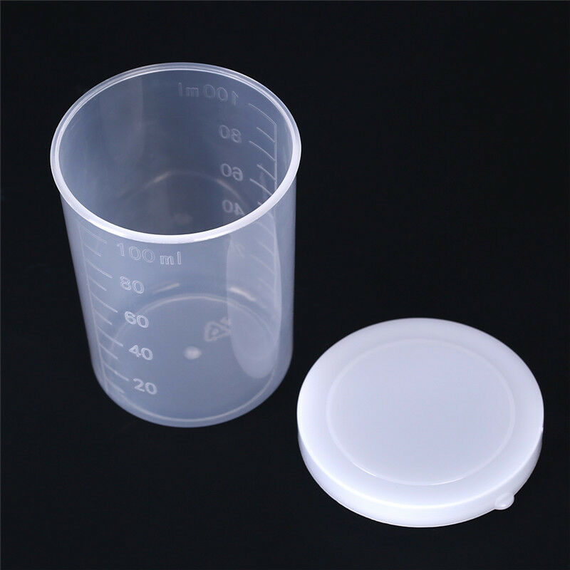 Plastic graduated laboratory bottle test measuring 100ml container with c.l8