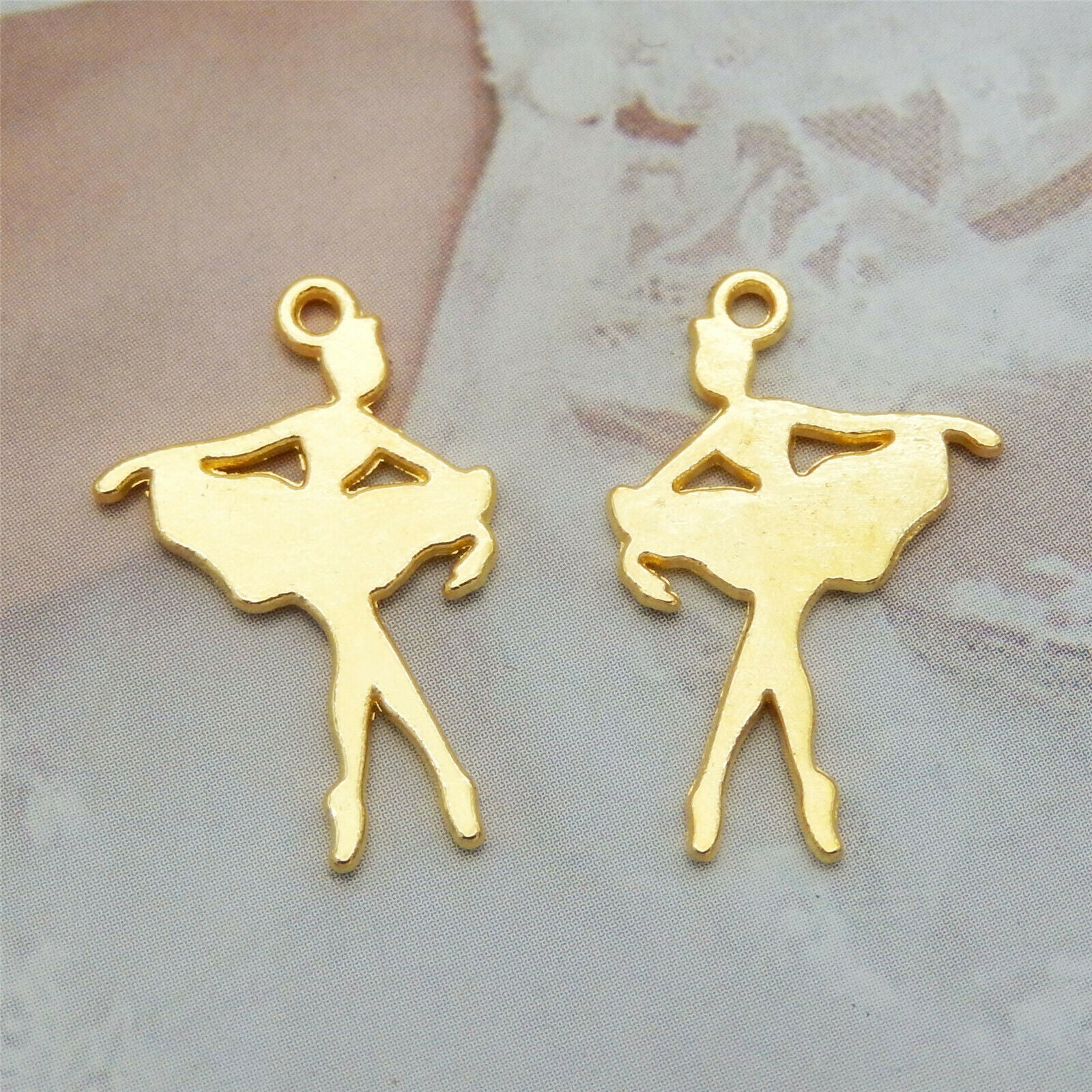 40pcs Golden Ballerina Alloy Charm Dancing Girl Pendant Earring Findings 14*22mm