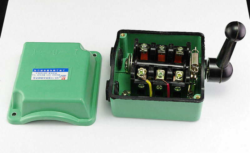 15Amp Rain Proof Forward & Reversing Motor Drum Switch