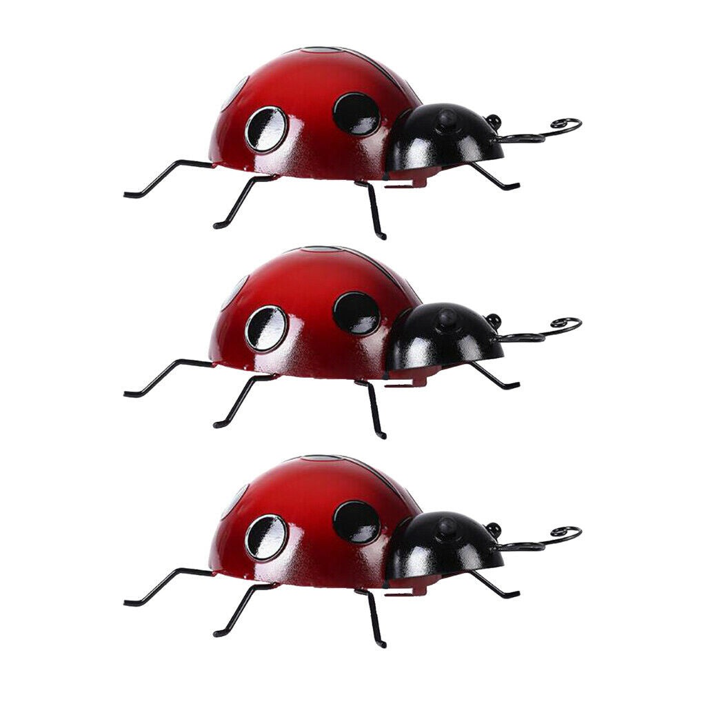 3Pcs Mini Metal Ladybug Fence Hanger for Wall Hanging Outdoor Garden Decor,