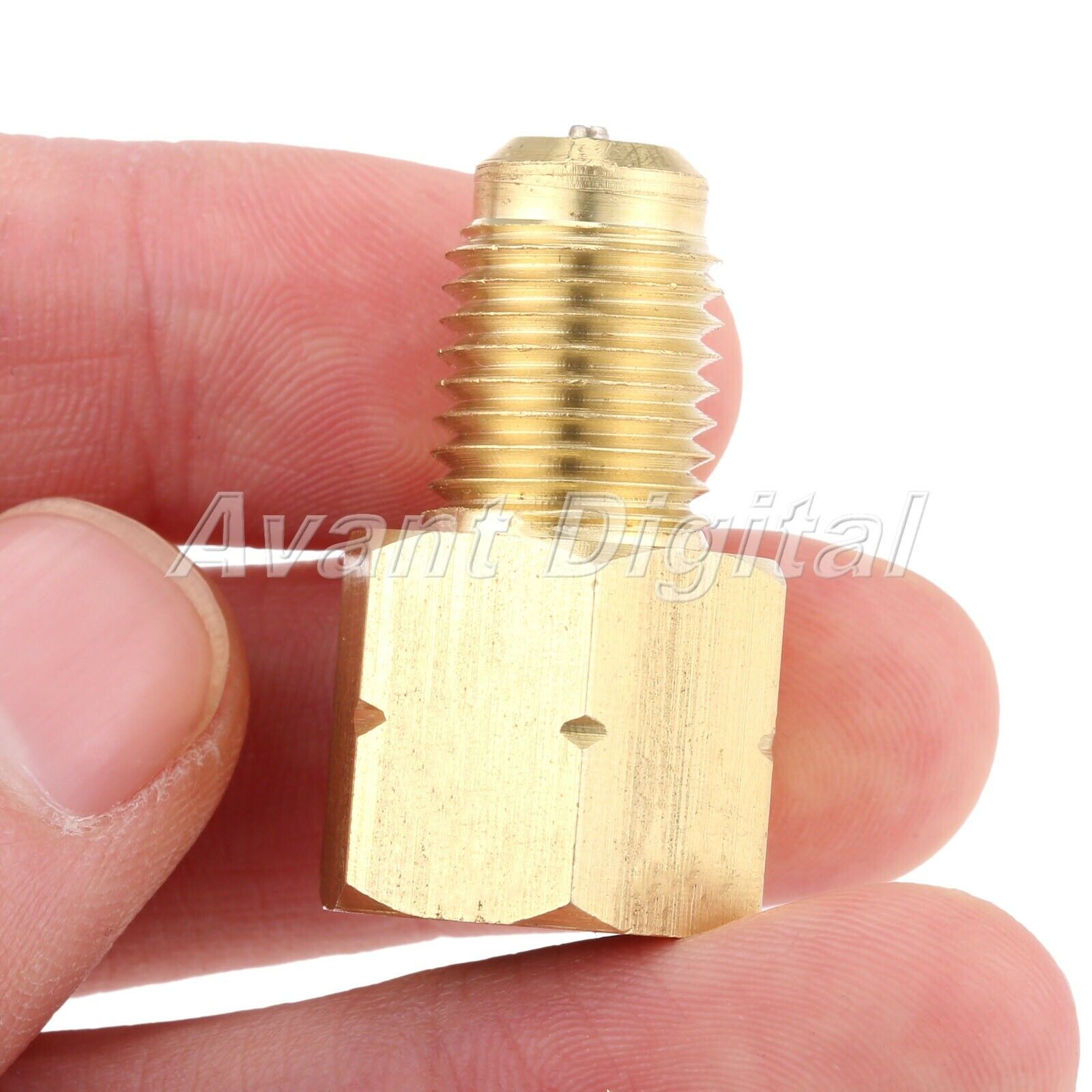 Vacuum Pump Adapter 1/2 Acme-LH x 1/4 Sae Male c/w Removable Valves Core R1234YF
