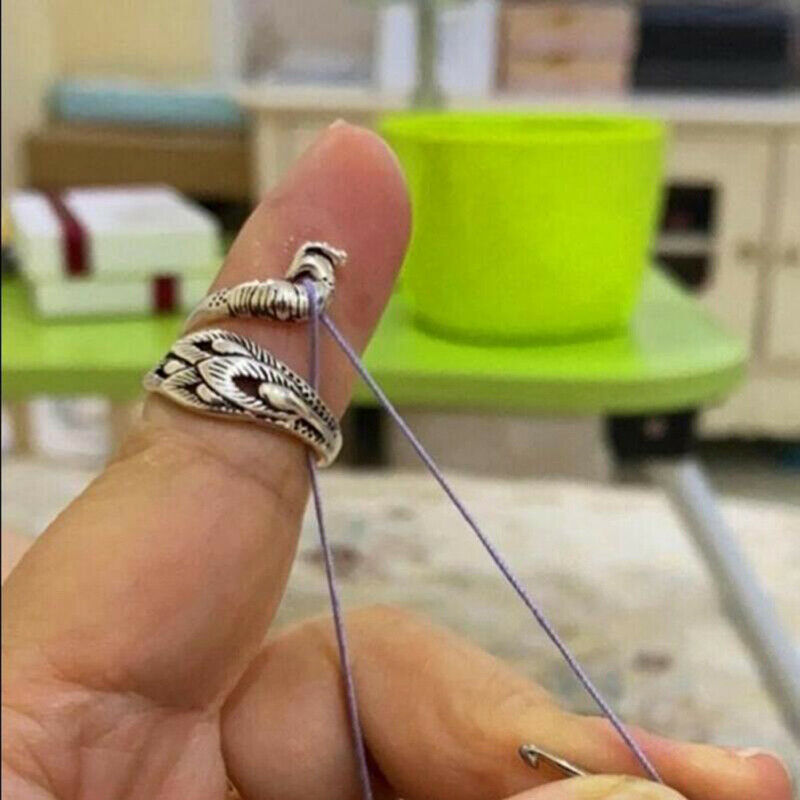 Adjustable Knitting Loop Crochet Hook Knitting Sewing Accessories Thimble.l8
