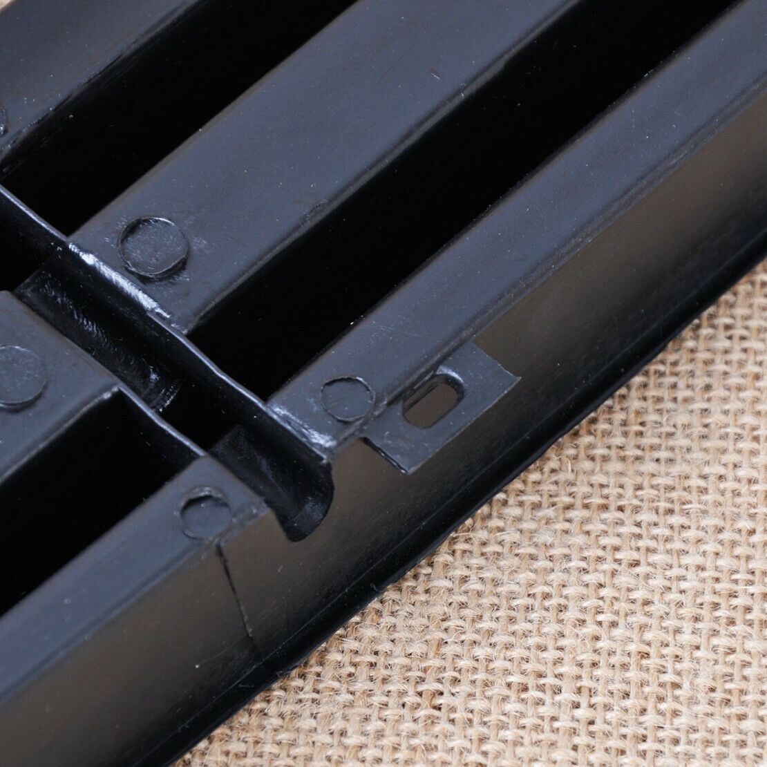 Fit for 99-04 VW Jetta Bora MK4 Front Left Bumper Lower Grill Vent 1J5853665B An