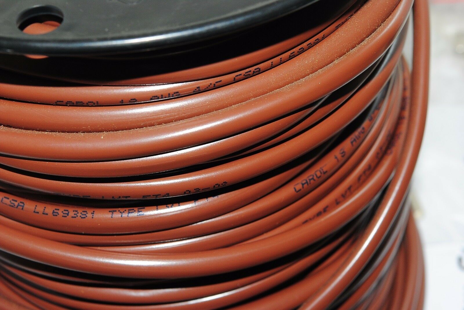 1meter - CAROL 05094.15.08 18AWG 4COND 60ºC 30 Volt  Solid Thermosta Wire