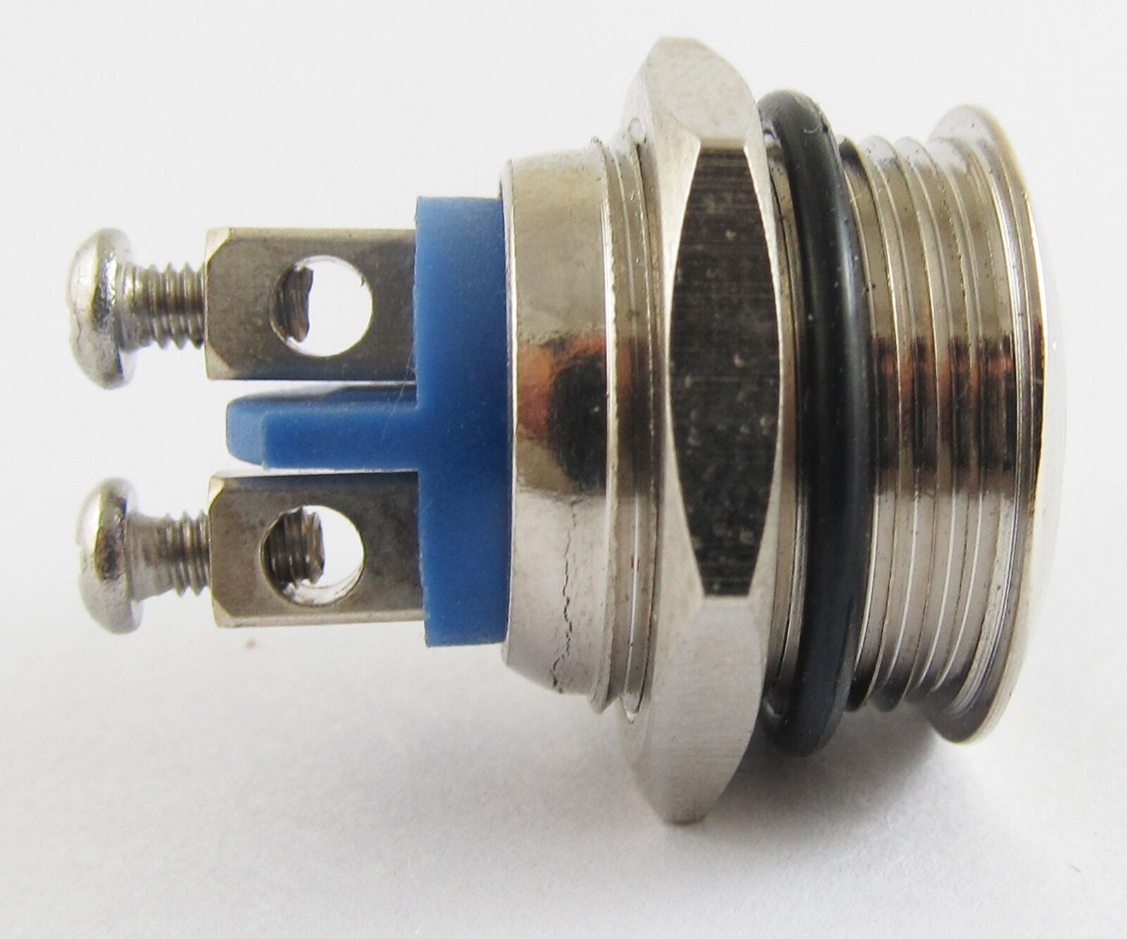 1pc Metal Flat Push Button Momentary Horn Waterproof Switch 12V 16mm QN16-A1 New