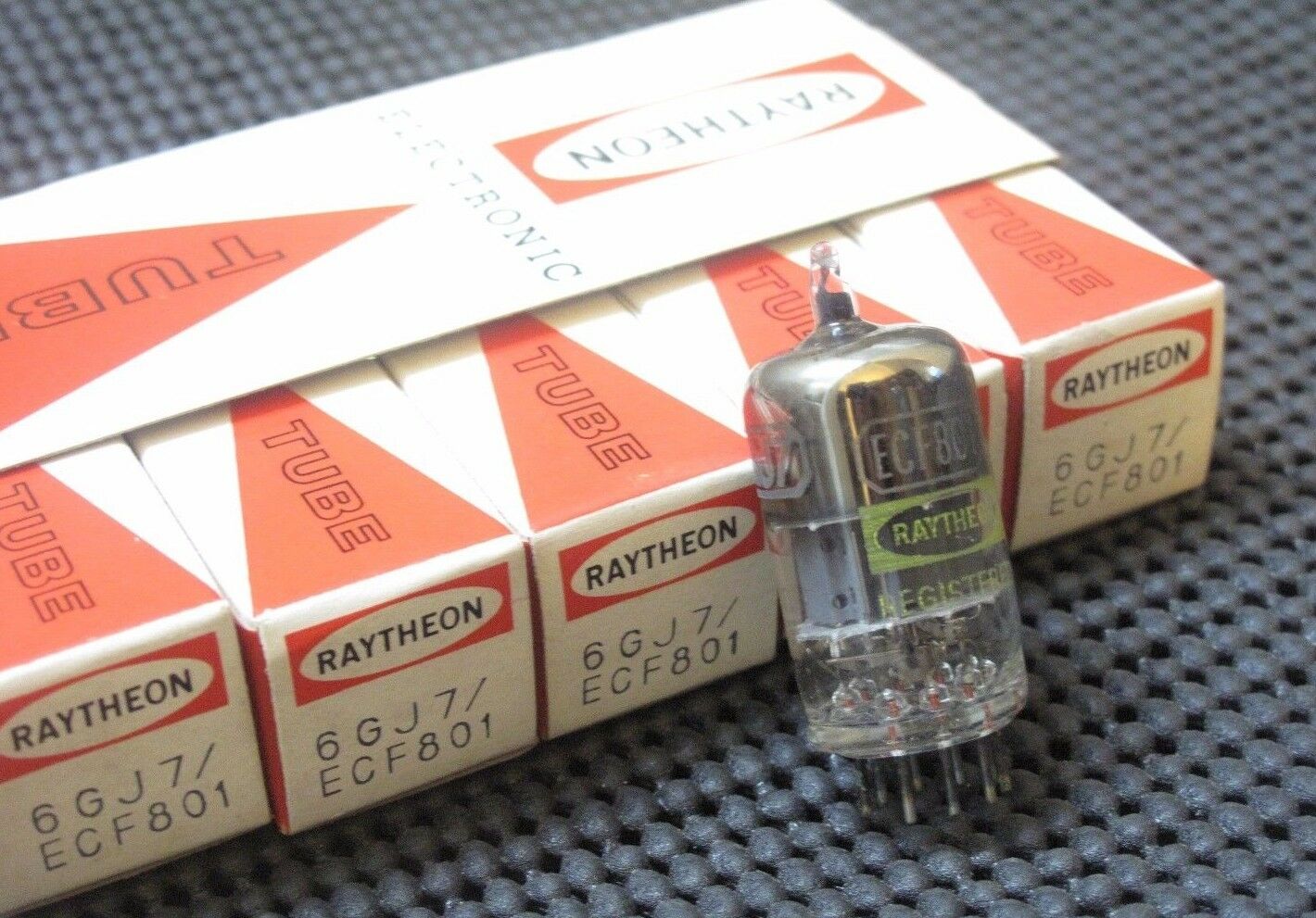 10PCS - RAYTHEON ECF801 / 6GJ7 Vacuum Tube -  NIB / NOS