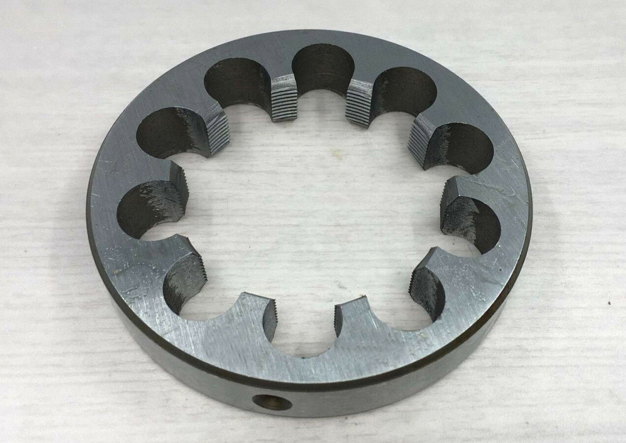 90mm x 4 Metric Right hand Die M90 x 4.0mm Pitch [Die/1]
