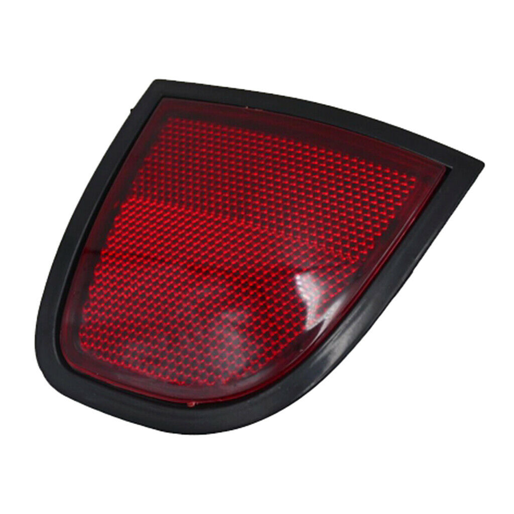 Rear Bumper Reflector Light Left 8355A015 For Mitsubishi L200 2005-2015