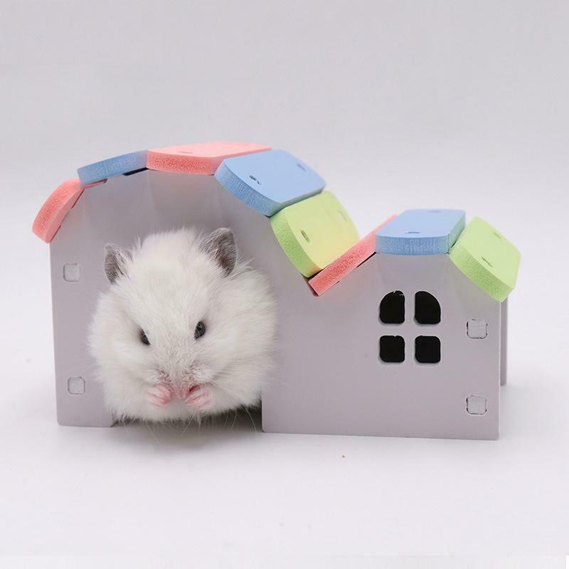 Hamster Wooden House Colorful Roof Nest Small Animals Natural Wood Play Hut