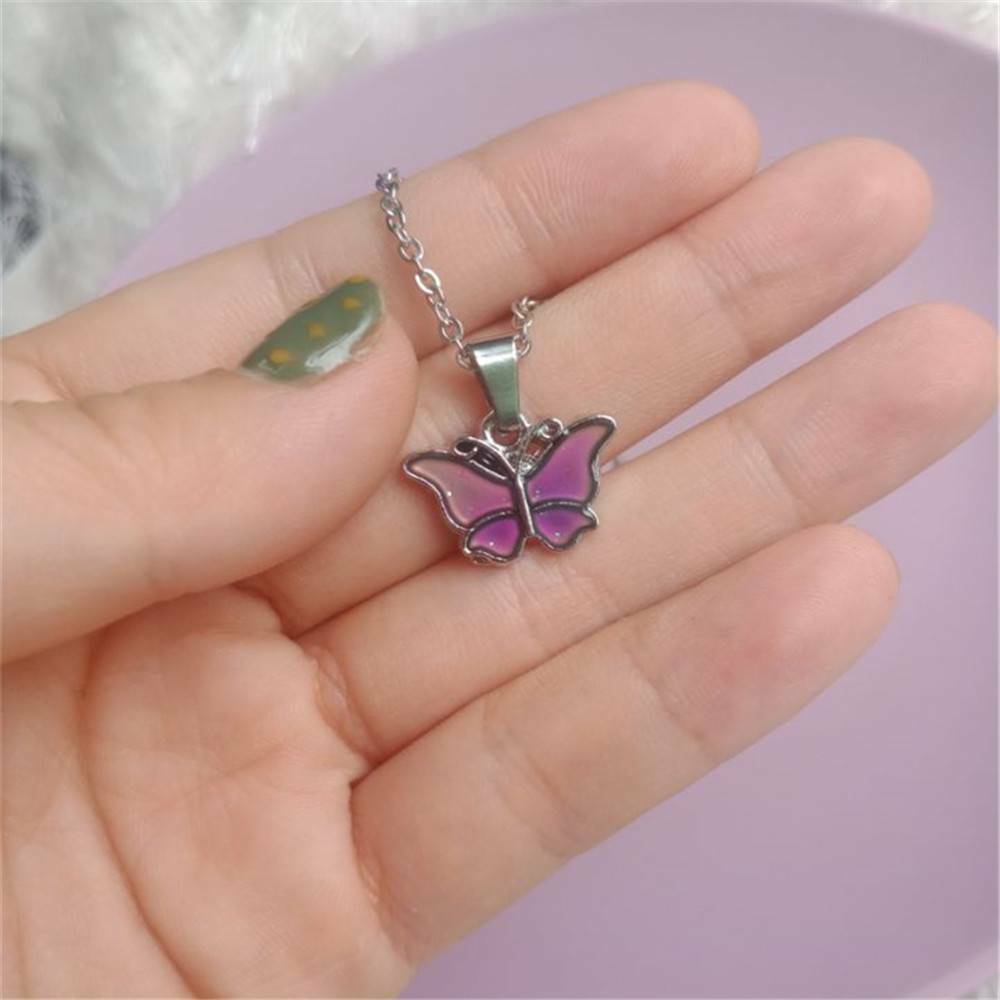 Gorgeous Butterfly Pendant Necklace Temperature Control Color Change Jewelry Hot