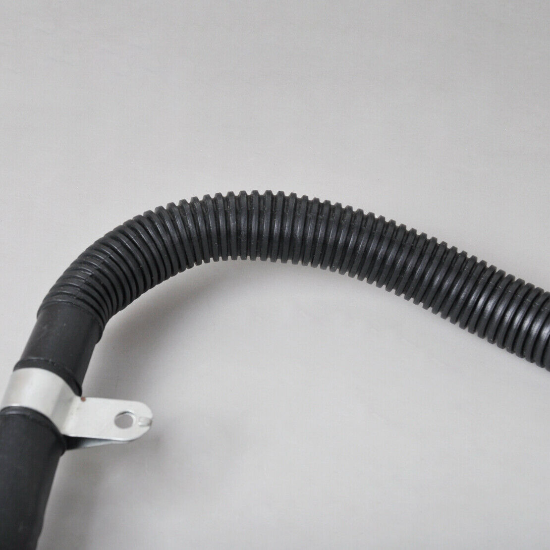 8L0133817 Secondary Air Pump Hose Fit for VW Jetta Bora Golf AUDI A3 S3 Skoda An