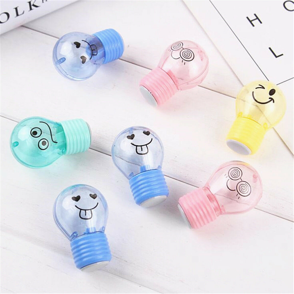 2PCS Mini Light Bulb Can Pencil Sharpener Office Student School Supply Kids Gift