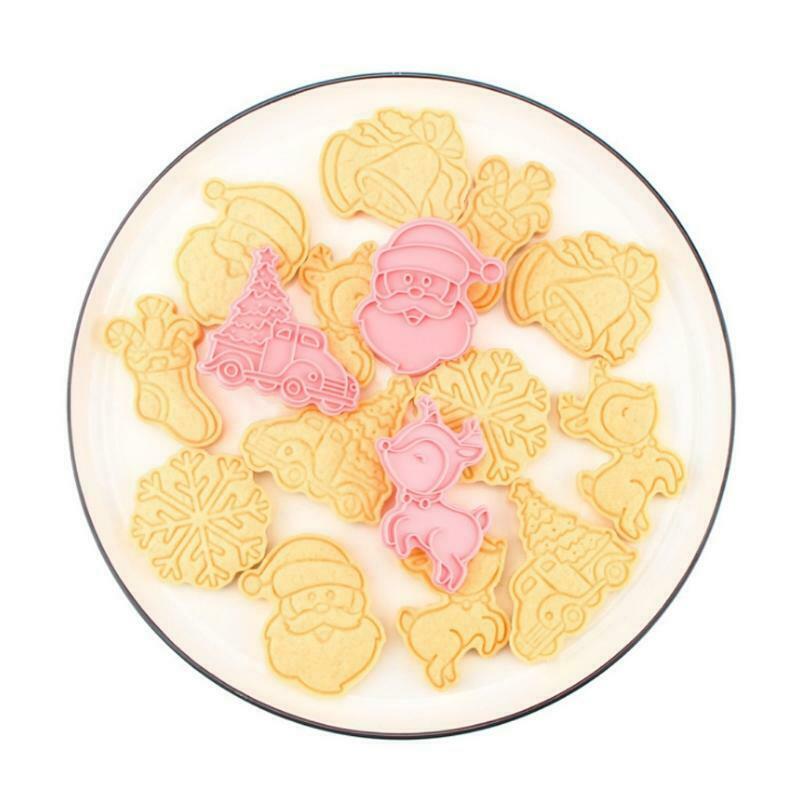 Plastic Material Push-type Household Baking Mold Christmas Theme Plastic Cutters