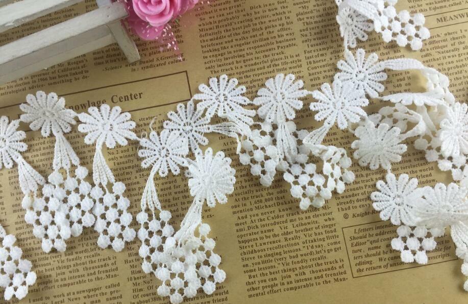 5 yard White lace lace Tassel clothing lace accessories Sewing Crafts 7.5cm