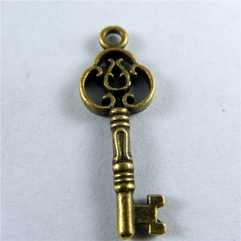 27x9x2mm Retro Bronze Alloy Chic Key Shape Floral Jewelry Pendant Charm 30-Pack