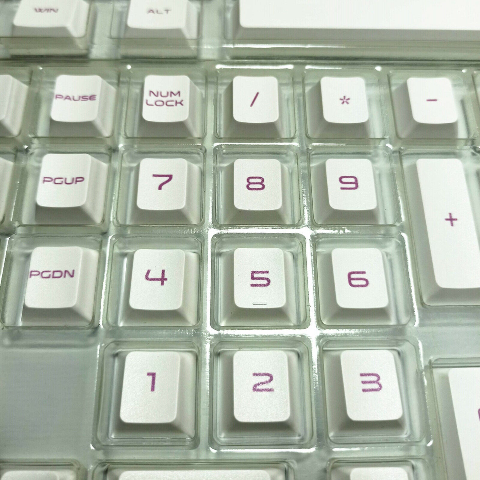 White 134-key Sublimation PBT Keycap Height Key Cap for Mechanical Keyboard