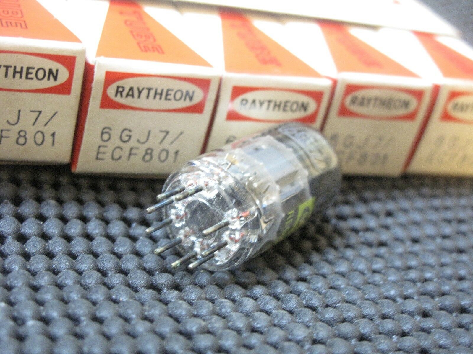 10PCS - RAYTHEON ECF801 / 6GJ7 Vacuum Tube -  NIB / NOS