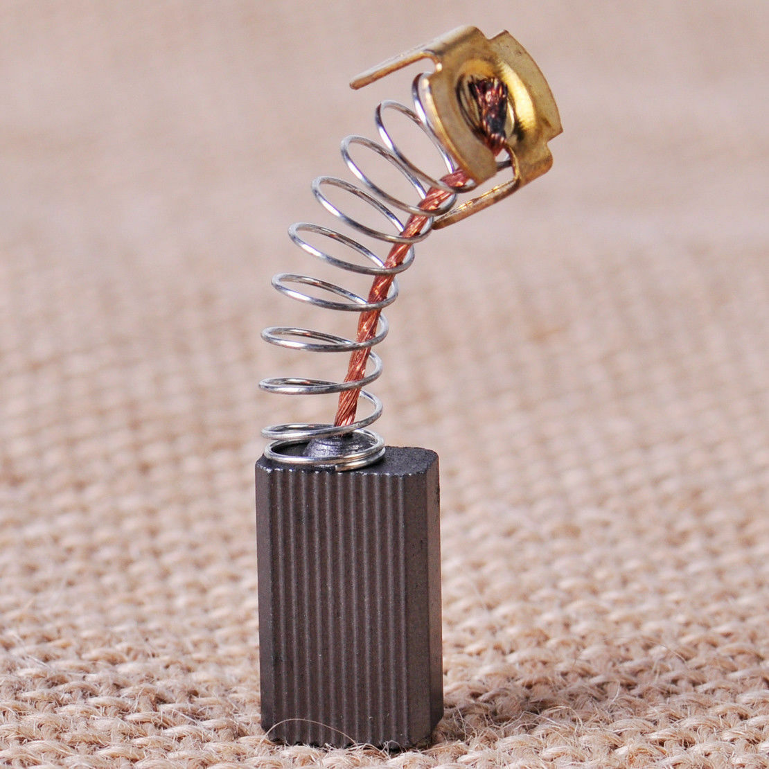 20x 15x10x6mm Carbon Brush Power for Generic Electric Motor Drill Angle Grinder
