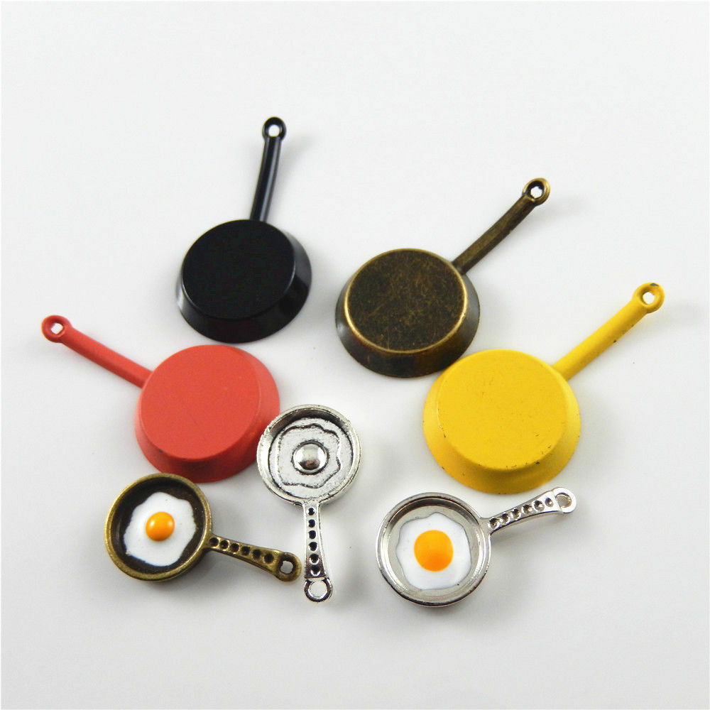Mixed Colors Enamel Alloy Jewelry Findings Omelette Pan Look Charms Pendants 10x