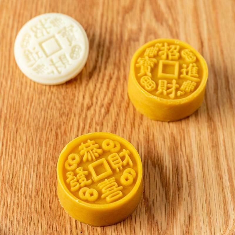 2pcs Stamps 50g Plastic Mooncake Mould Cookie Cutter for Baking Mooncake Gadgets