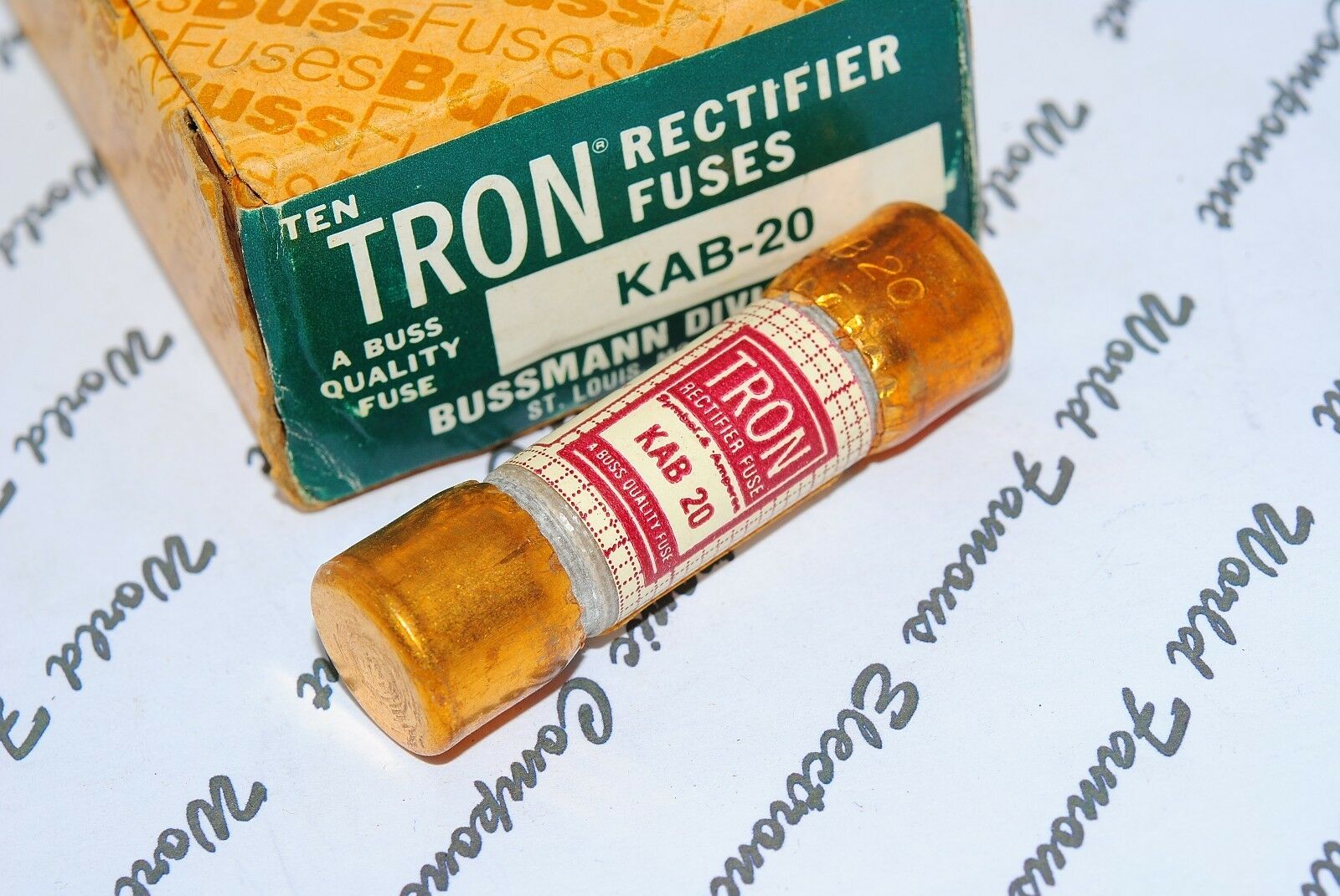 1pcs - BUSSMANN KAB-20 20A 20Amp TRON Rectifier Fuse