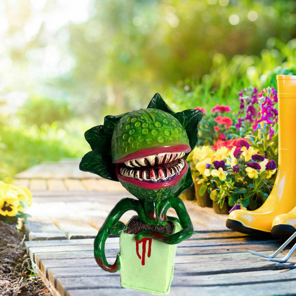 Green Horror Corpse Flower Statue Plant Festival Yard Lawn Desktop Ornaments