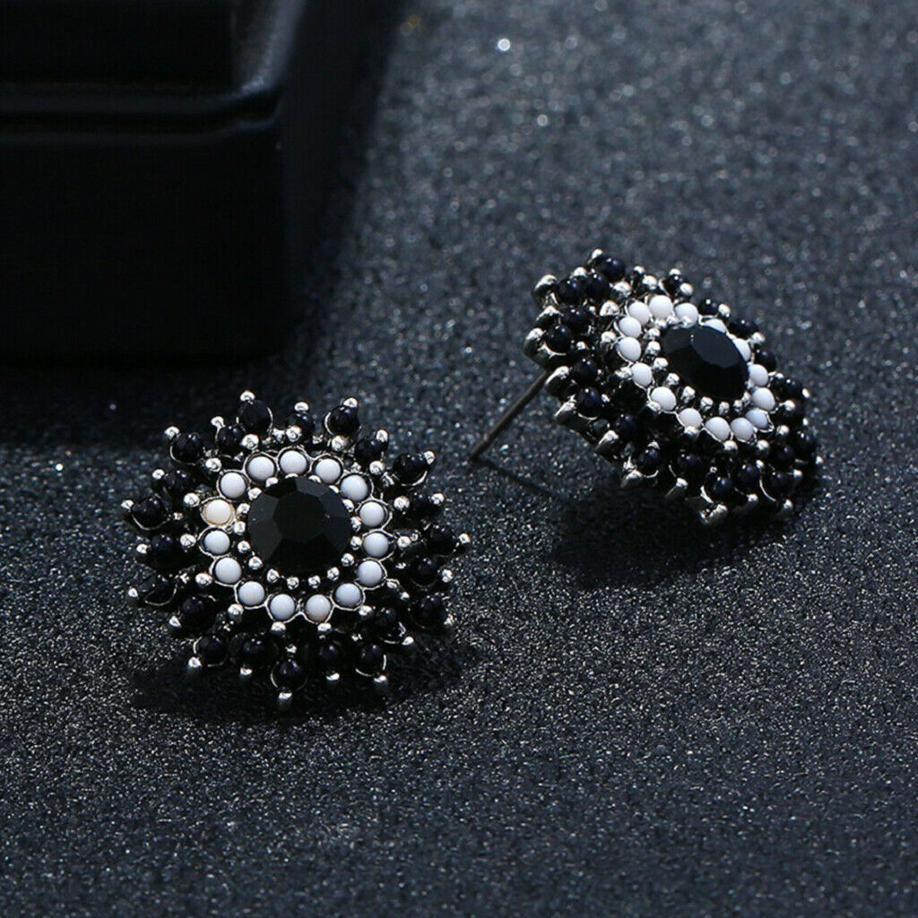 1 Pair Crystal Sunflower Stud Earrings Hypoallergenic Ear Piercing Earrings