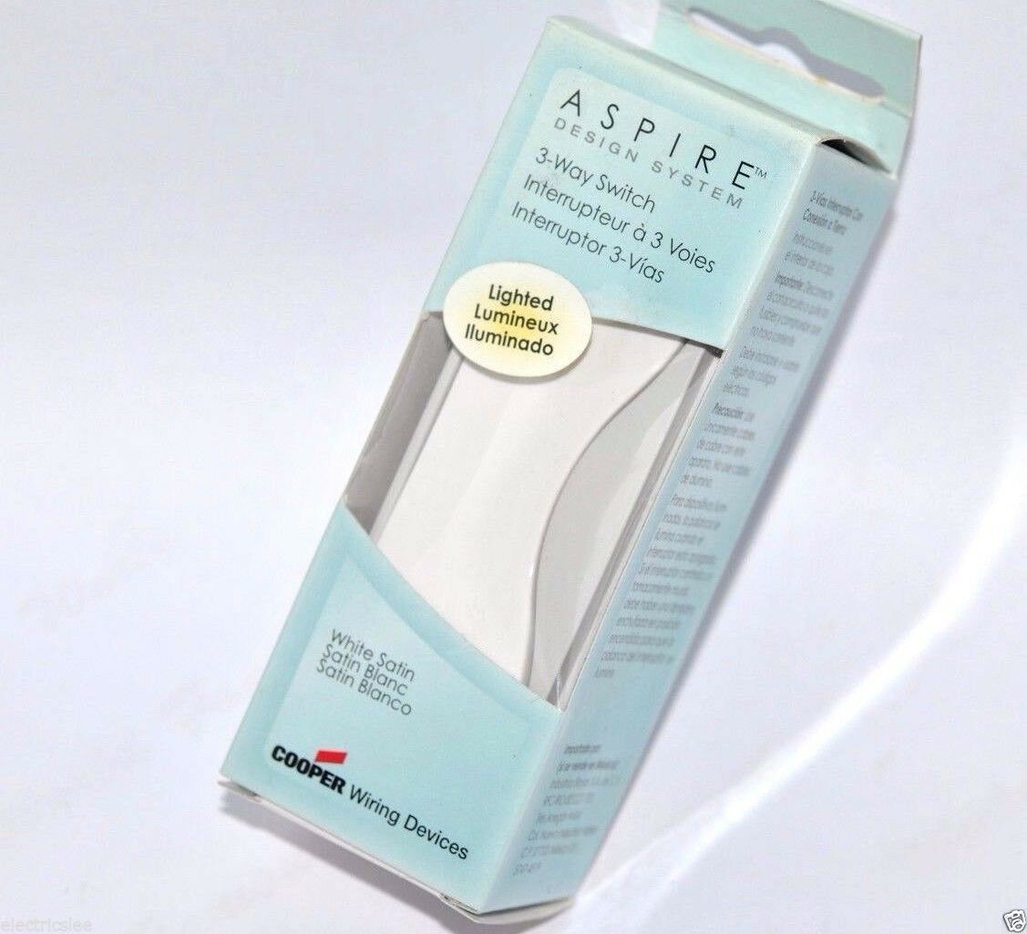 1pcs - COOPER 9513WS ASPIRE 15A 120/277VAC Lighted 3-Way Switch - White Satin