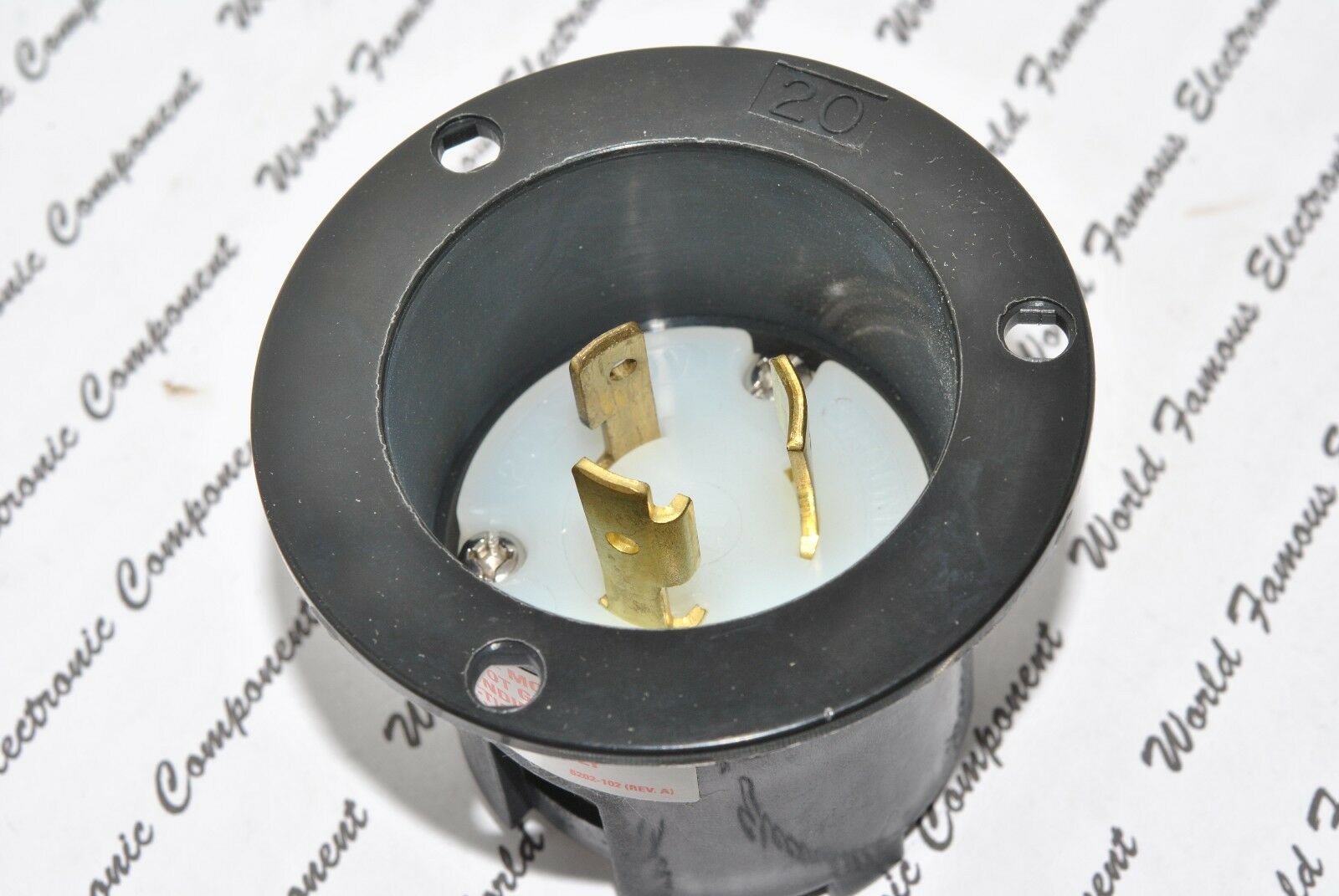1pcs - COOPER CWL620FI NEMA L6-20 20A 250V Hart-Lock Locking Flanged Inlet 2P 3W