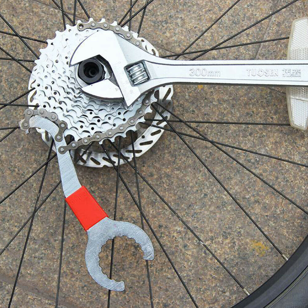 Bike Chain Whip Cassette Bottom Bracket Freewheel Spanner Repair Wrench Tool