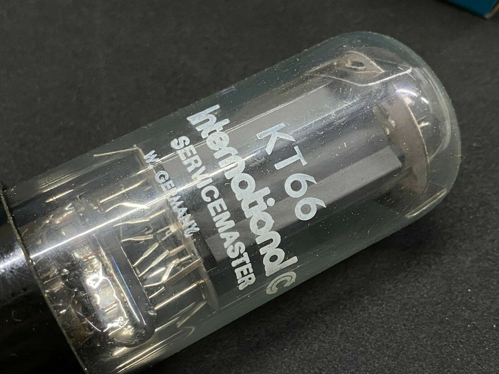 1pcs - INTERNATIONAL KT66 Vacuum Tube NOS Germany