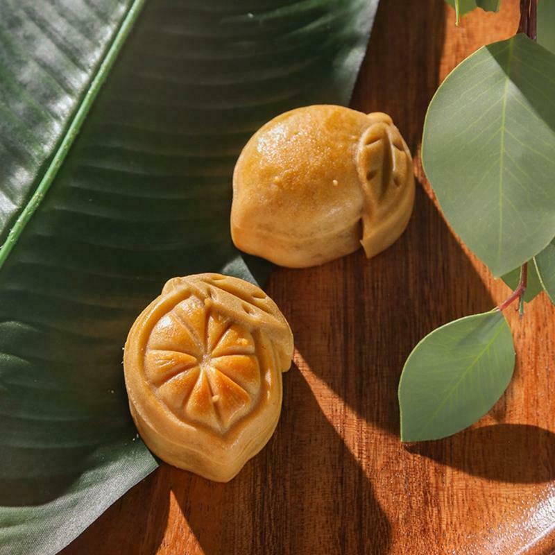 Plastic Mooncake Mold Hand Press Mooncake Stamps Moon Cake Cutter Pastry Gadgets