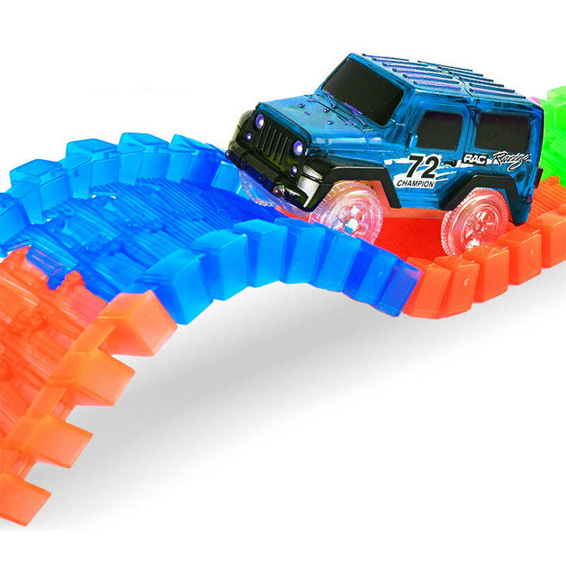 Circuit Magic Flexible Light Phosphorescent 240 Parts +1 Car - New