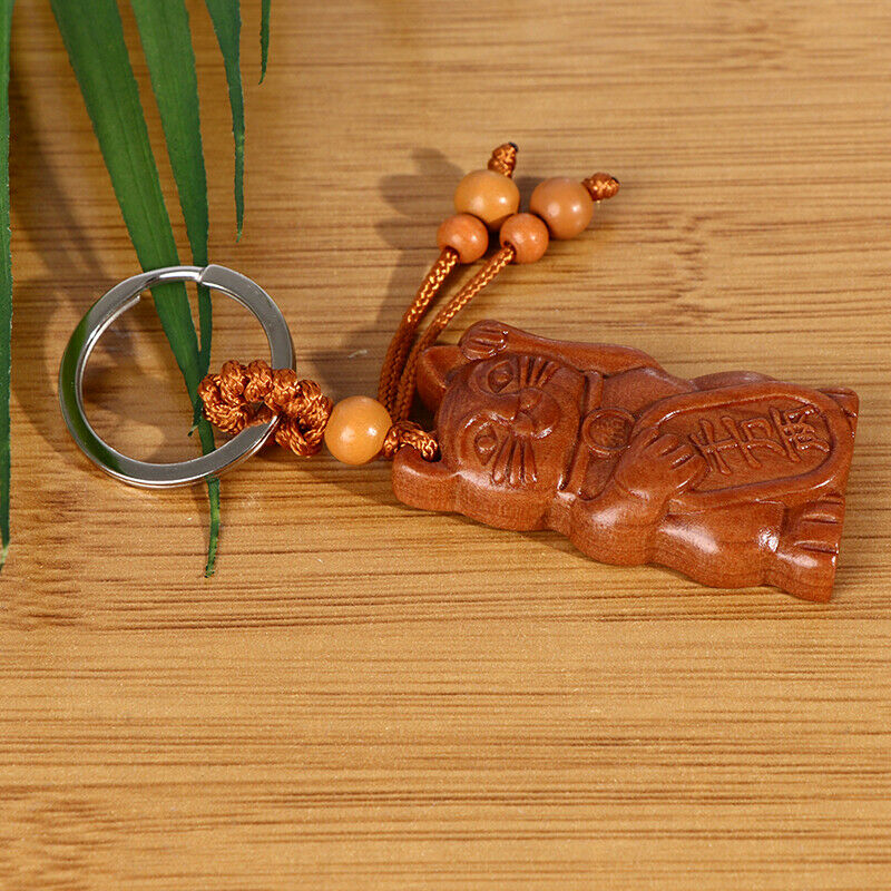 Lucky Fortune Cat Carving Wooden Pendant Keychain Key Ring Chain Wood Carving