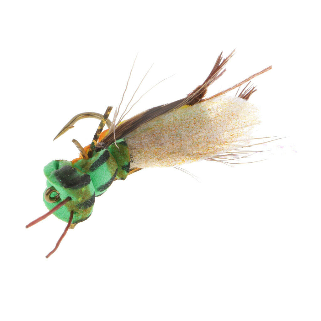 2pcs Realistic Grasshopper Topwater Lures Floating Fly Fishing Flies 0.5g