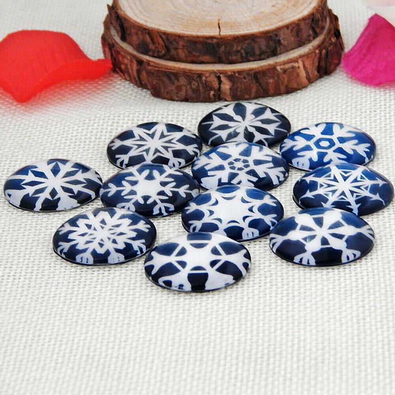 5Pcs Christmas Snowflake Needle Minder Glass Magnet for Cross Stitch Embroidery