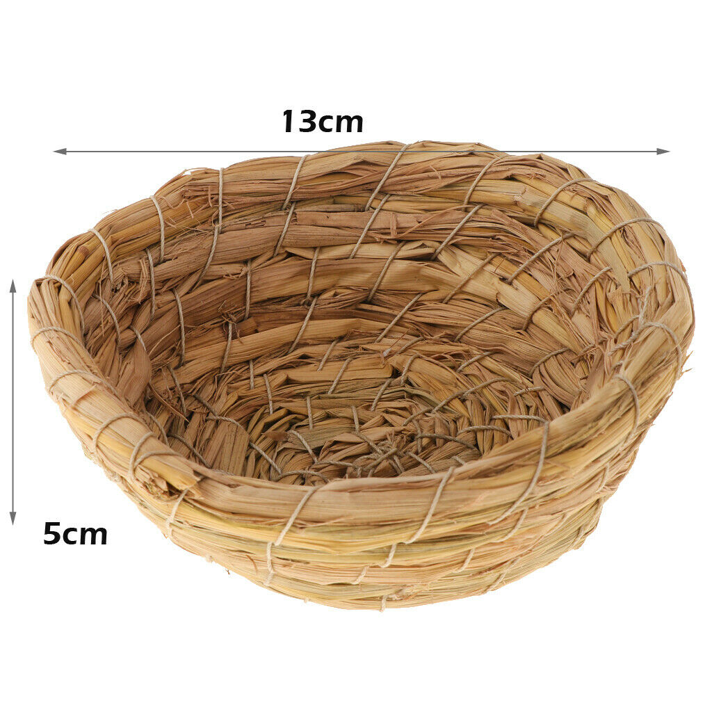 Woven grass bird nest aviary / hatching breeding house for