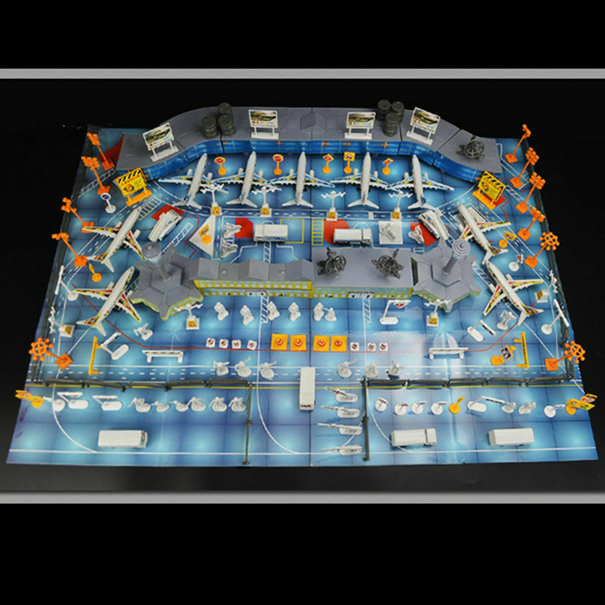 200PCS Airport Playset Airplane Aircraft Models Accessories Assembled Xmas Gifts