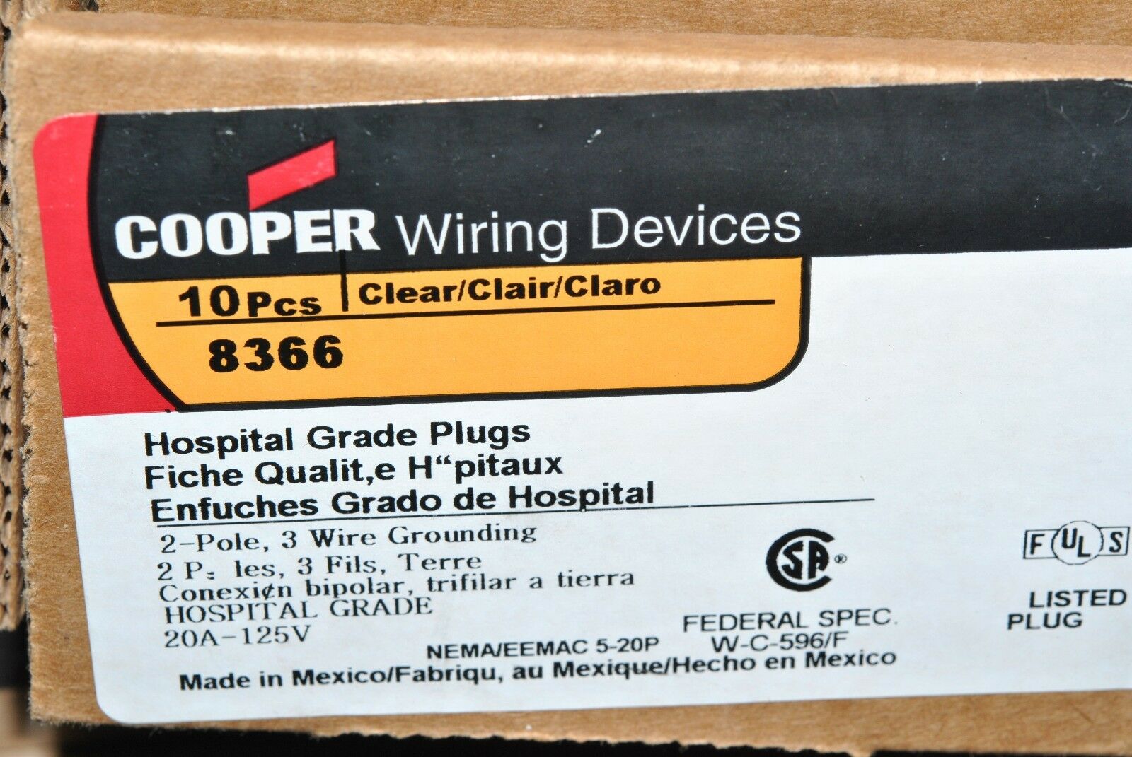 1pcs - COOPER Wiring 8366 20A 125V NEMA 5-20P Hospital Grade 2Pole-3Wire Plug