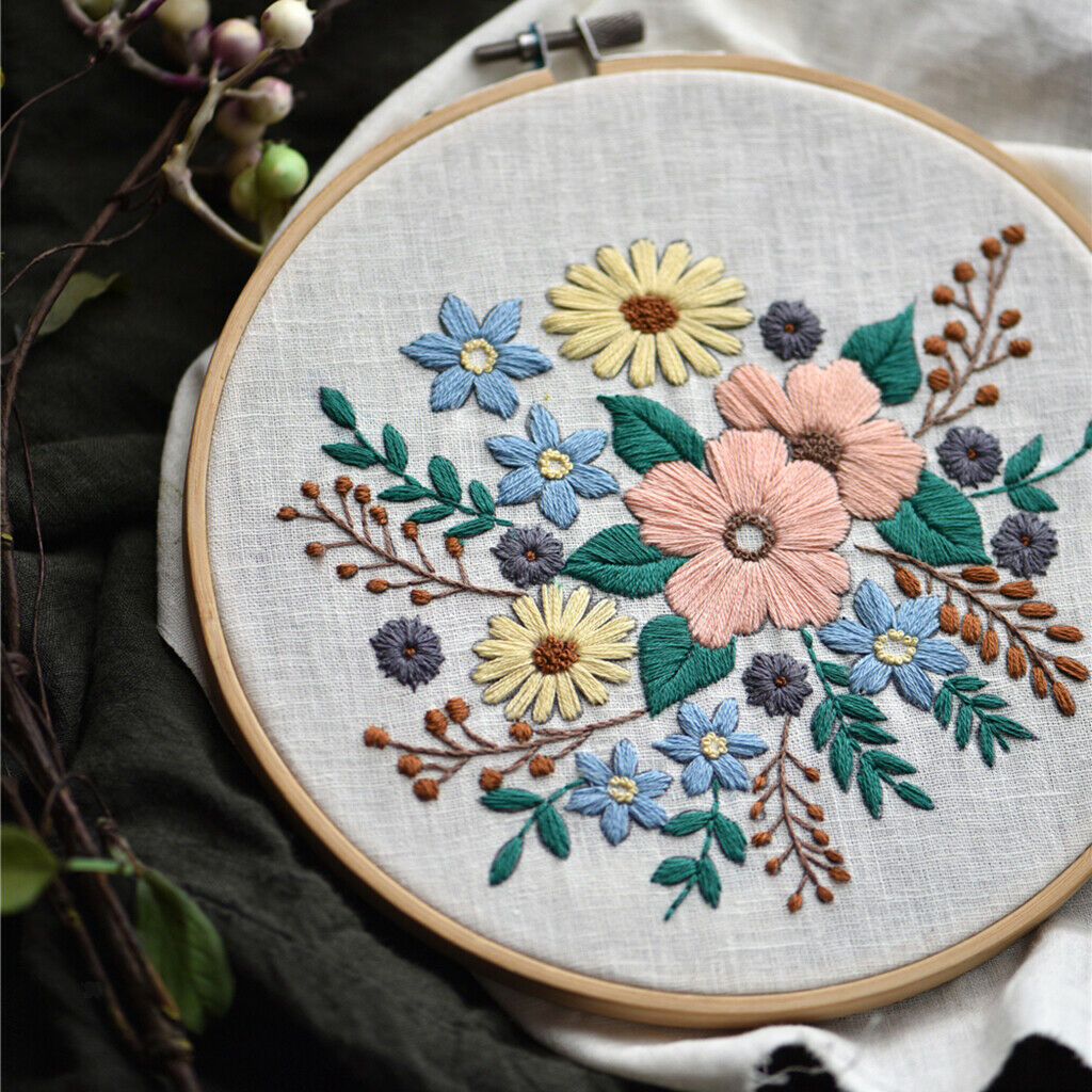 Flower Pattern Needle Thread Sewing Kits with Cross Stitch Hoop, Embroidery