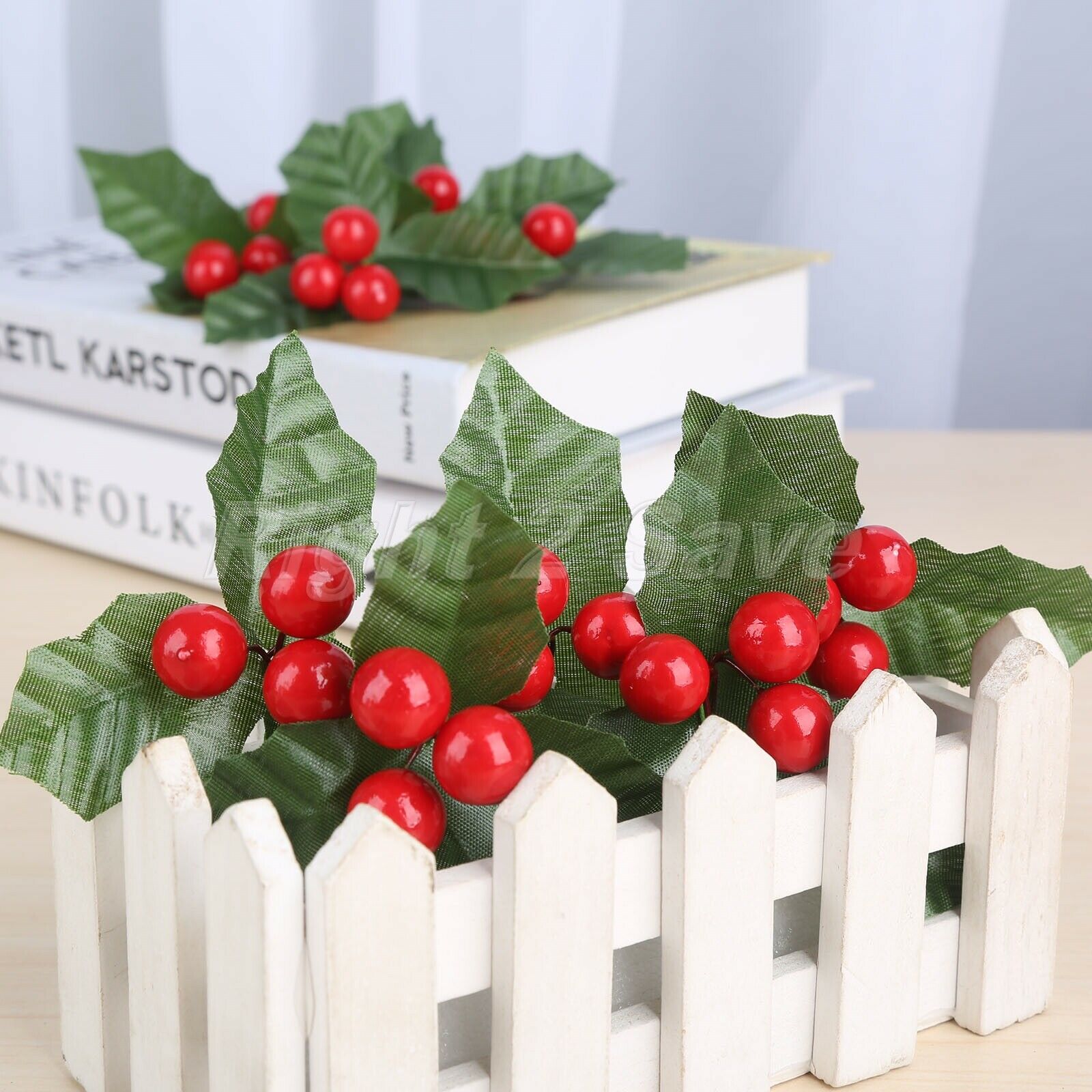 10Pcs Wedding Artificial Leaf Holly Berries Decoration Party Silk Leaf Flowers