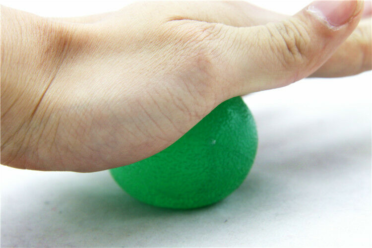 Sporting Green Yoga Power Ball Wrist Ball Massage Ball Finger Exercise Gym Balls