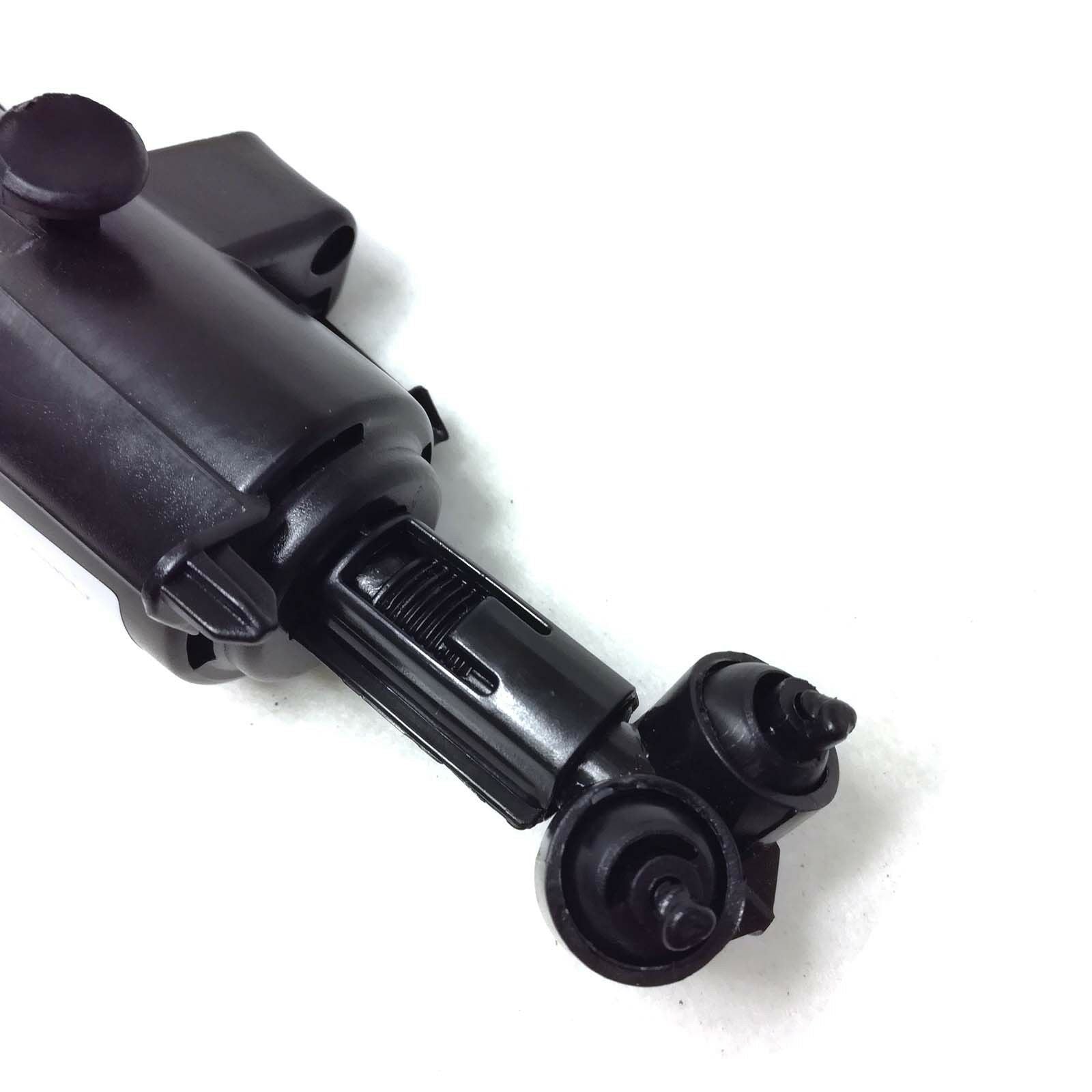 1Pcs Right Headlight Washer Nozzle Pump Fit For Mercedes-Benz W204 C-class 08-10