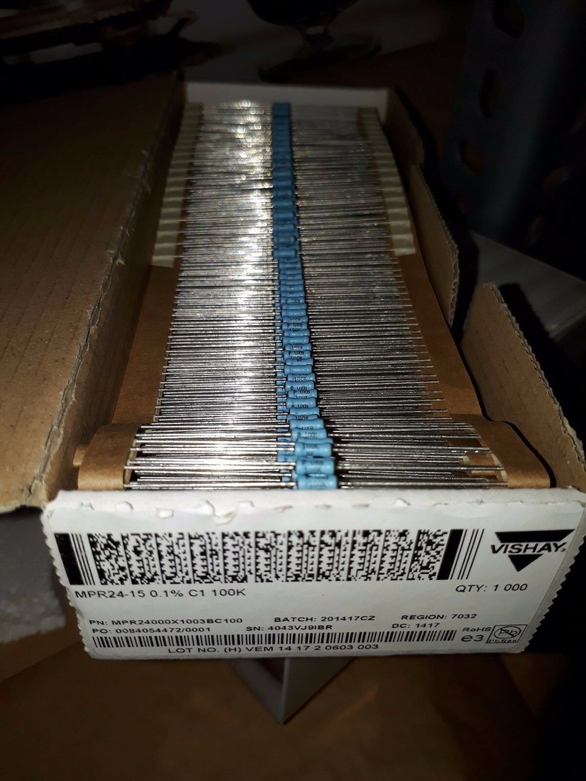 25pcs VISHAY MPR24-15 100K 0.1% 15ppm High Precision Thin-Film Leaded Resistors!