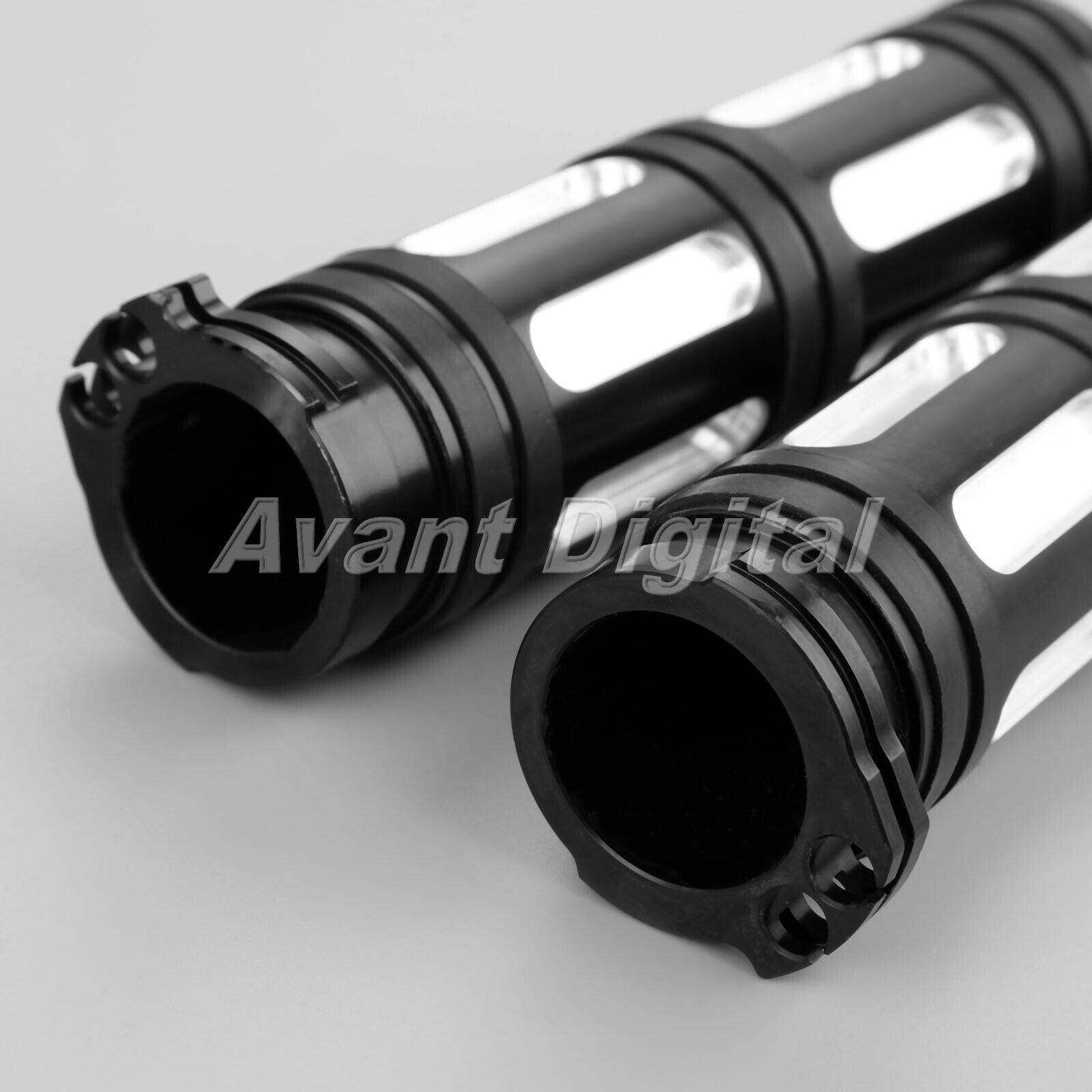 Motorcycle Handlebar Hand Grip  For Fits Sportster XL / XR from 1996 -2015 97 98