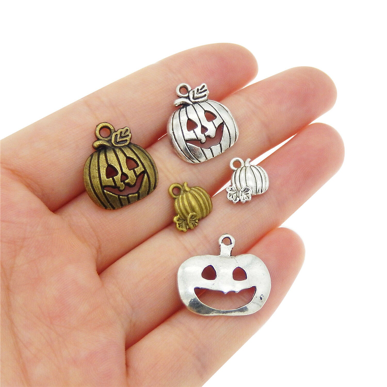 5 pcs Mix Lot Metal Halloween Pumpkin Look Pendants Charms Jewelry Accessories
