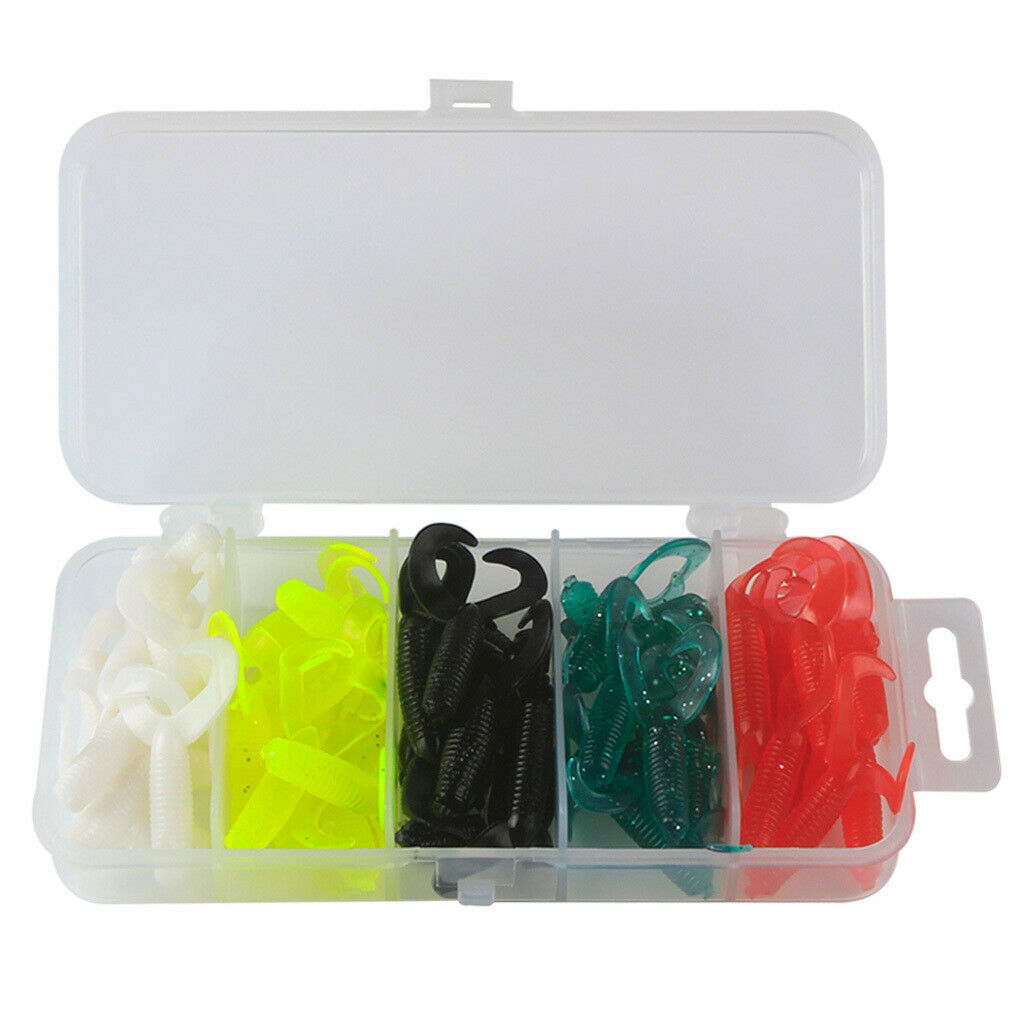 50pcs / set Portable Twin Tail Soft Fishing Lures Grub Maggot Worm
