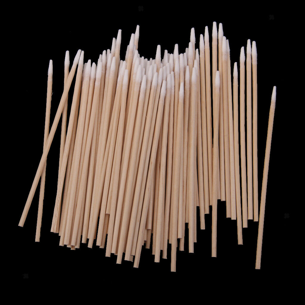 200x Cotton Swab Sticks Wooden Ear Buds