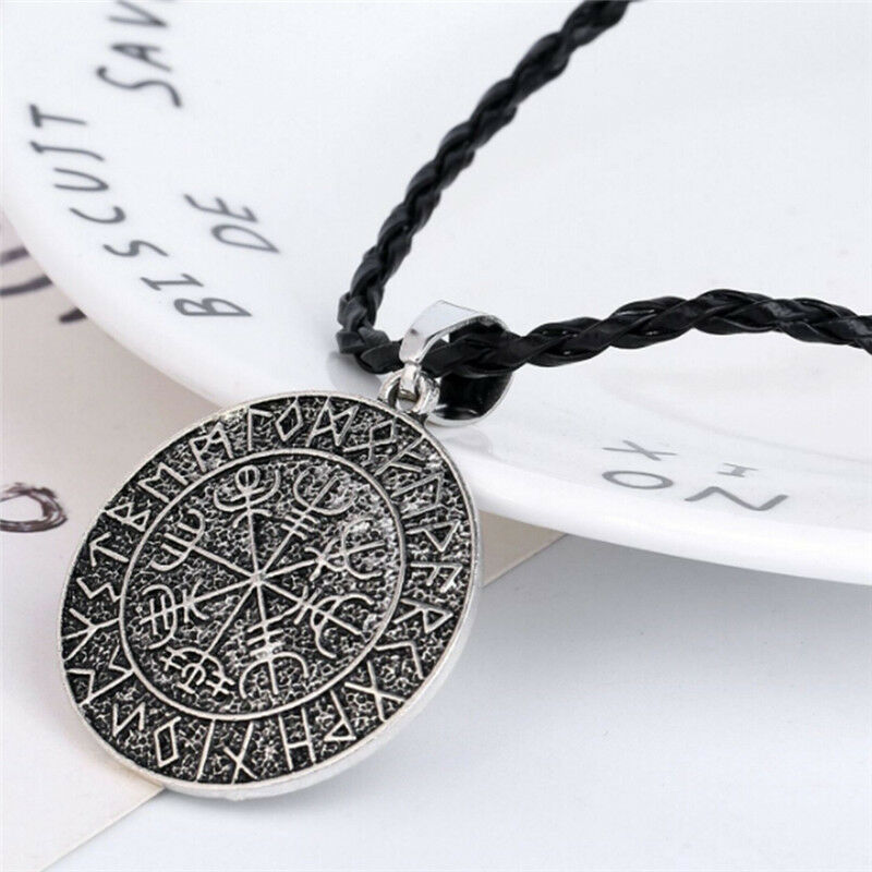 Cool Fashion Viking Vegvisir Compass Pendant Odin's Symbal Of Pendant Tt