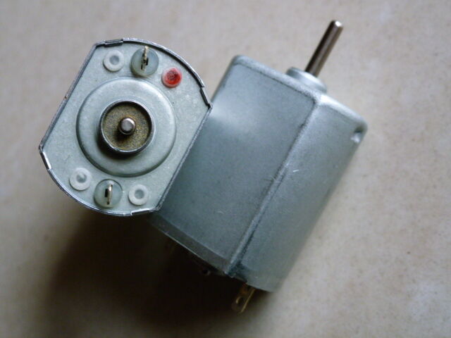 130 DC 3-7.2V 2mm Diameter Drive Shaft 13000-19000RPM Car Vehicle Geared Motor